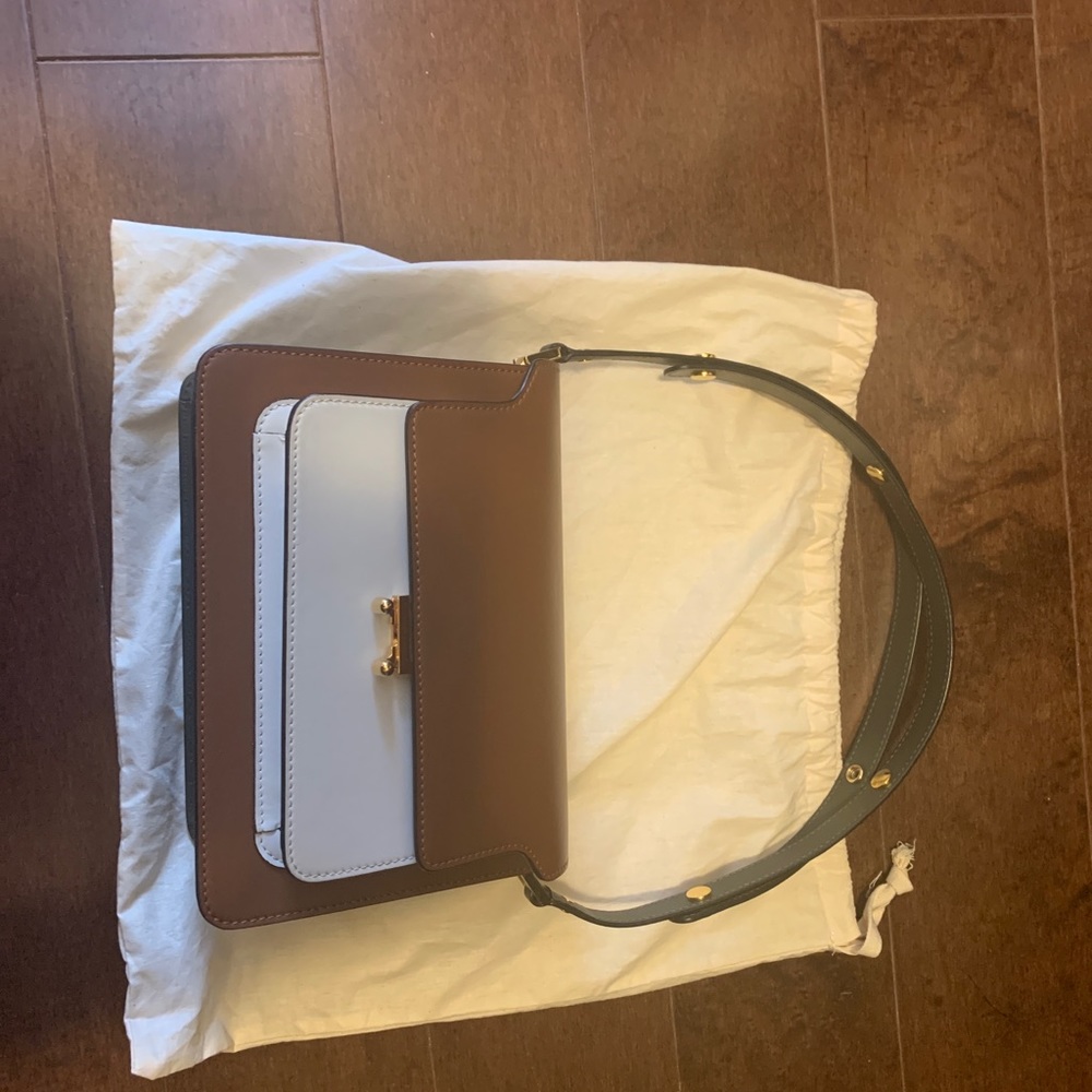 Marni trunk medium